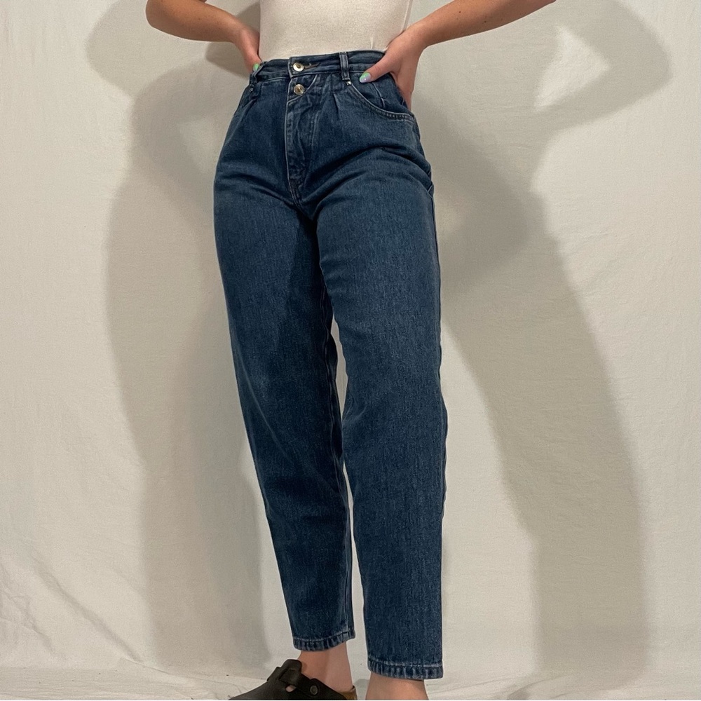 Levi’s White Tab